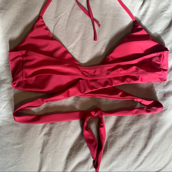 Bikini Set - Picture 4 of 9